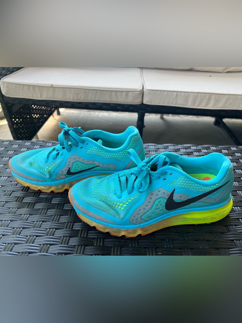 Nike Air Max 2013 running shoe
